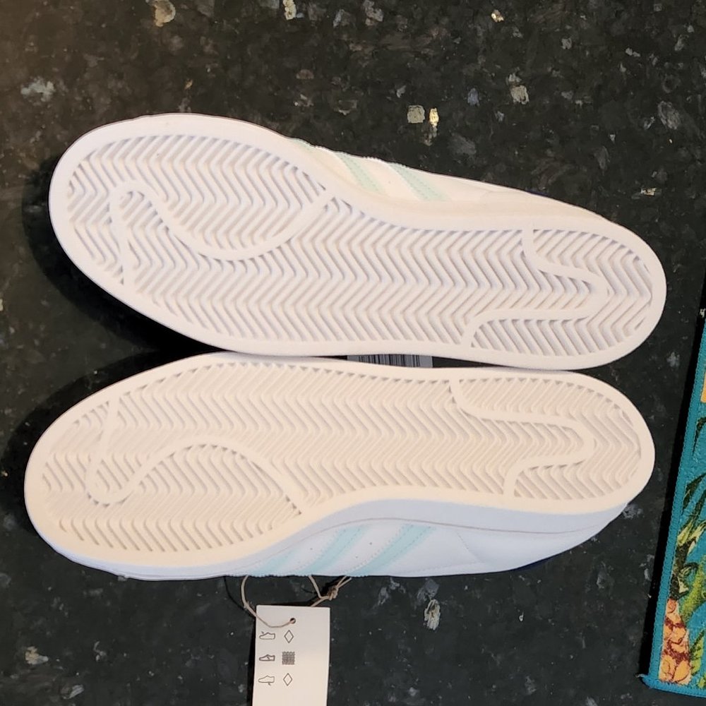 adidas Originals Superstar W White/ Almost Blue  Womens Sz 8.5 - Picture 3 of 4